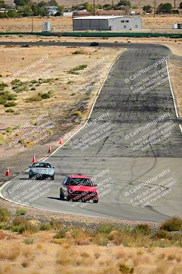 media/Oct-18-2025-Extreme Speed (Sat) [[d6d7e1fef1]]/Group 3 Purple/Session 3 (Turn 1)/